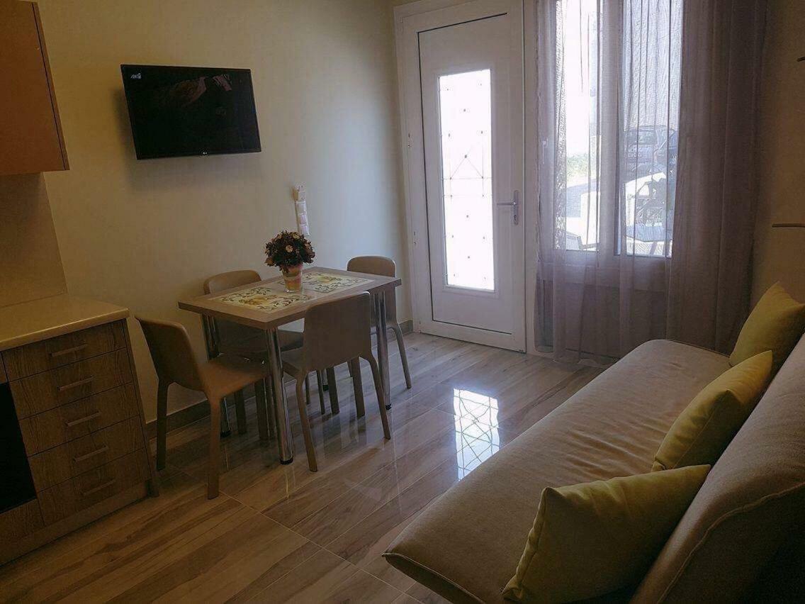 Apartment Luxury Near To The *