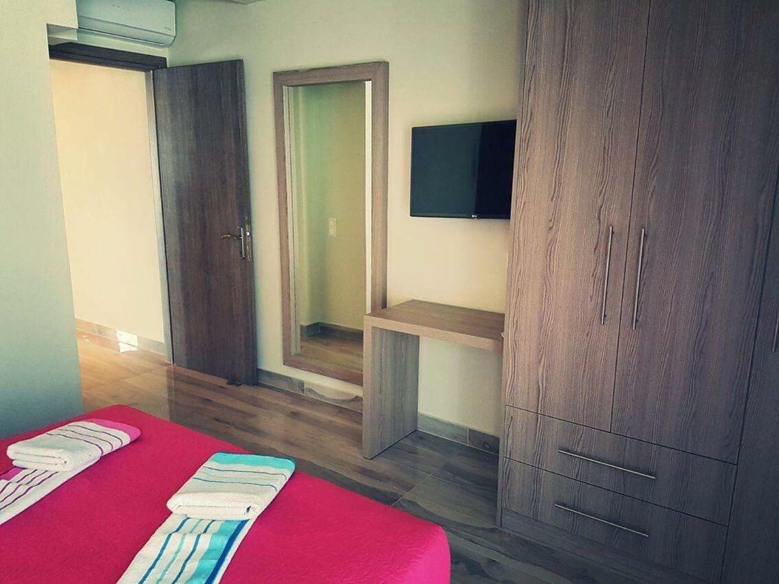 Luxury Near To The Apartment *